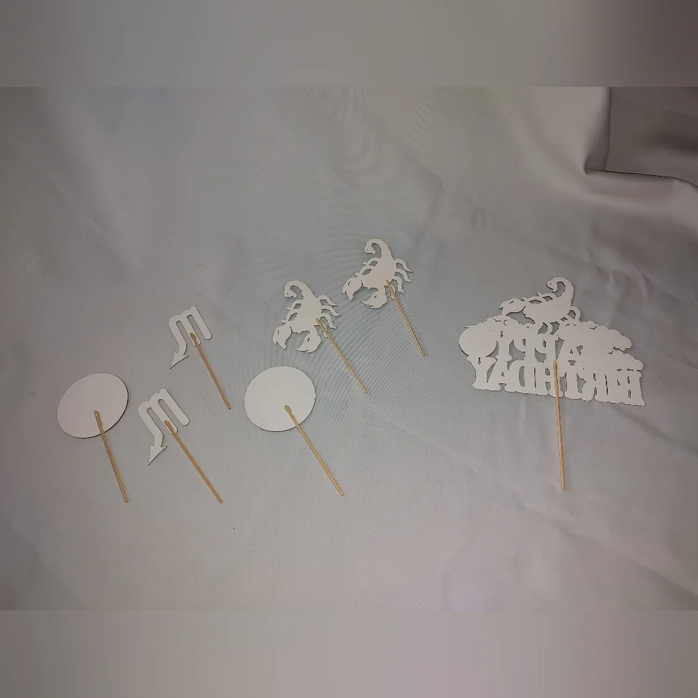Scorpio Cake Toppers NWT-Open Container Black Gold Glitter Horoscope Scorpion